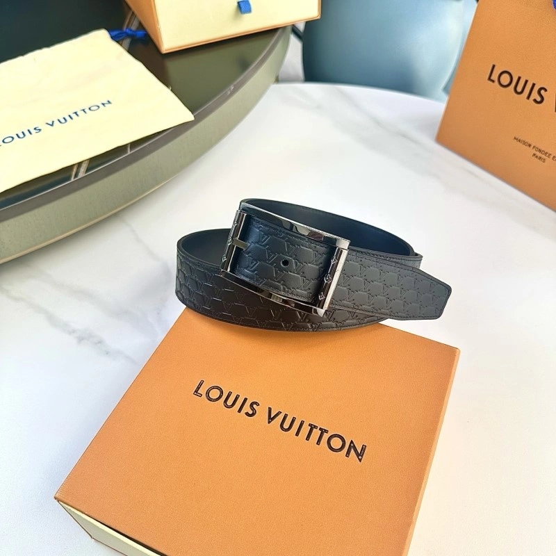 Vibrant Louis Vuitton Belts 297074