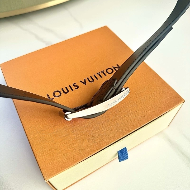 Vibrant Louis Vuitton Belts 297074