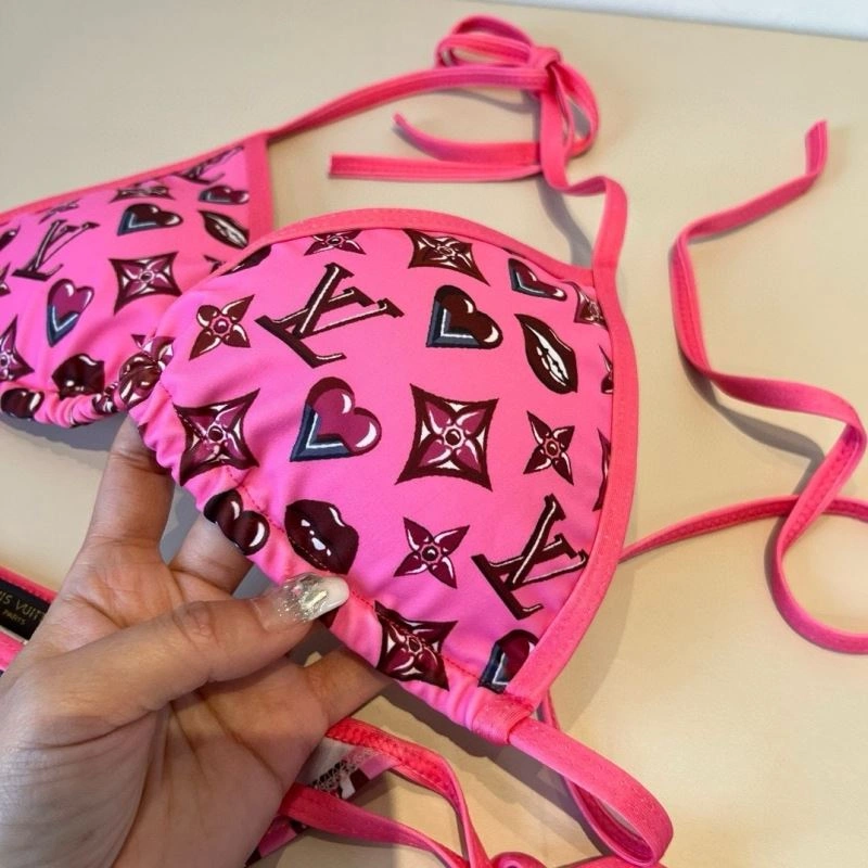 Premium Louis Vuitton Bikins 256048