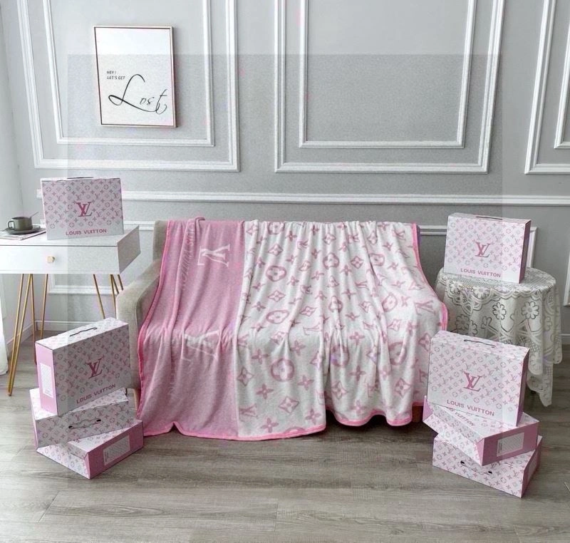 Stylish Louis Vuitton Blanket 256565