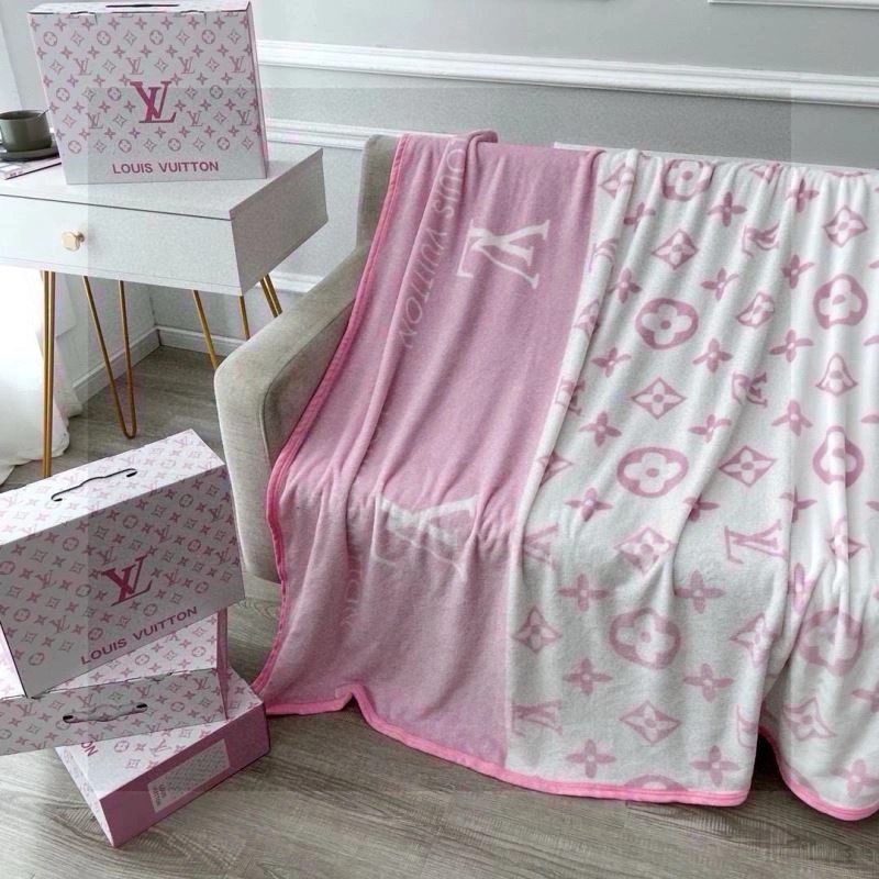Stylish Louis Vuitton Blanket 256565