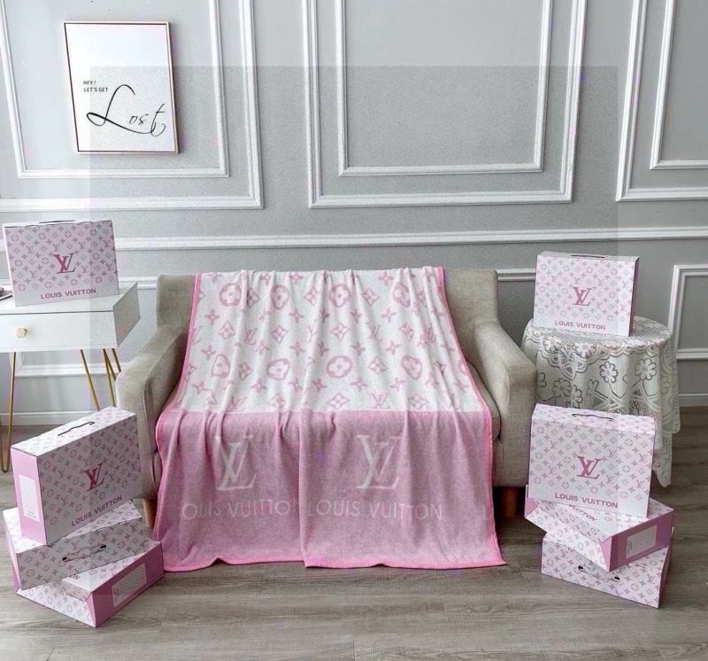Stylish Louis Vuitton Blanket 256565