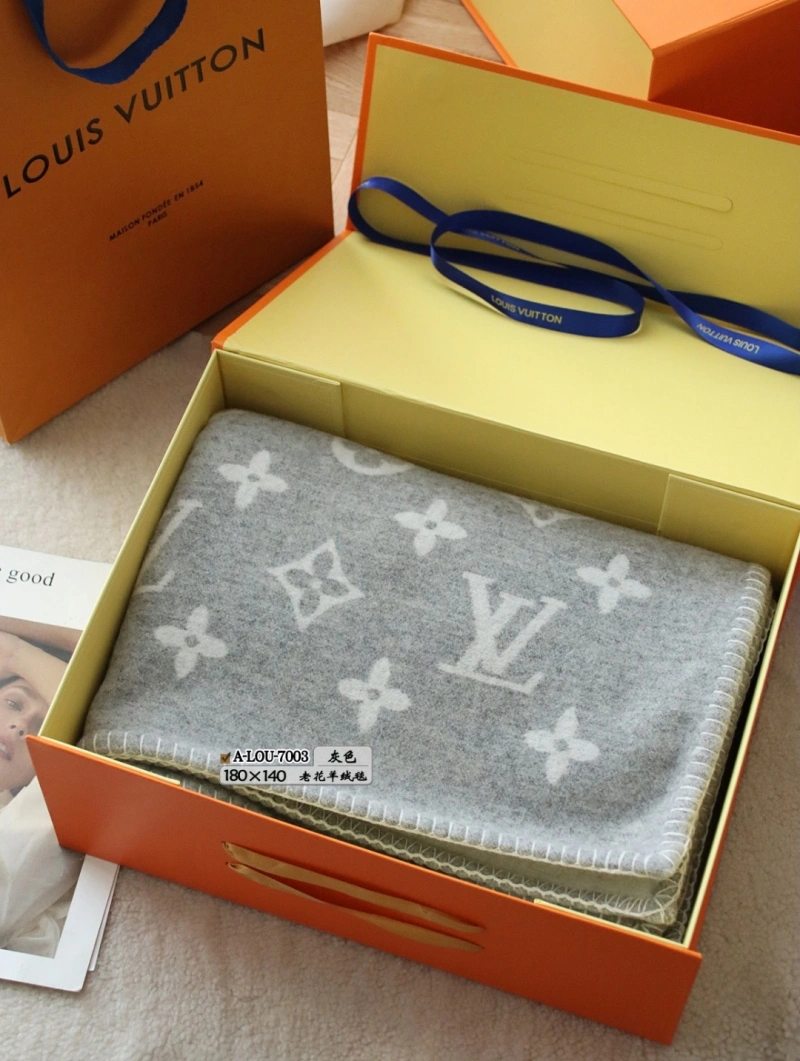 Louis Vuitton Blanket Original 256575