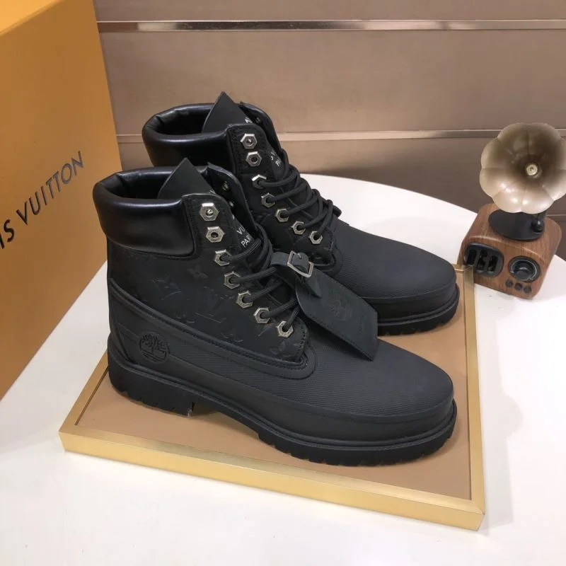 Versatile Louis Vuitton Boots 30879