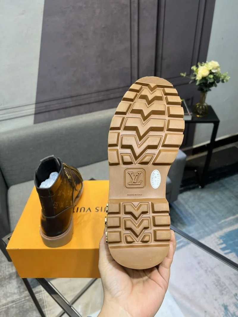 Snug Louis Vuitton Boots 30895