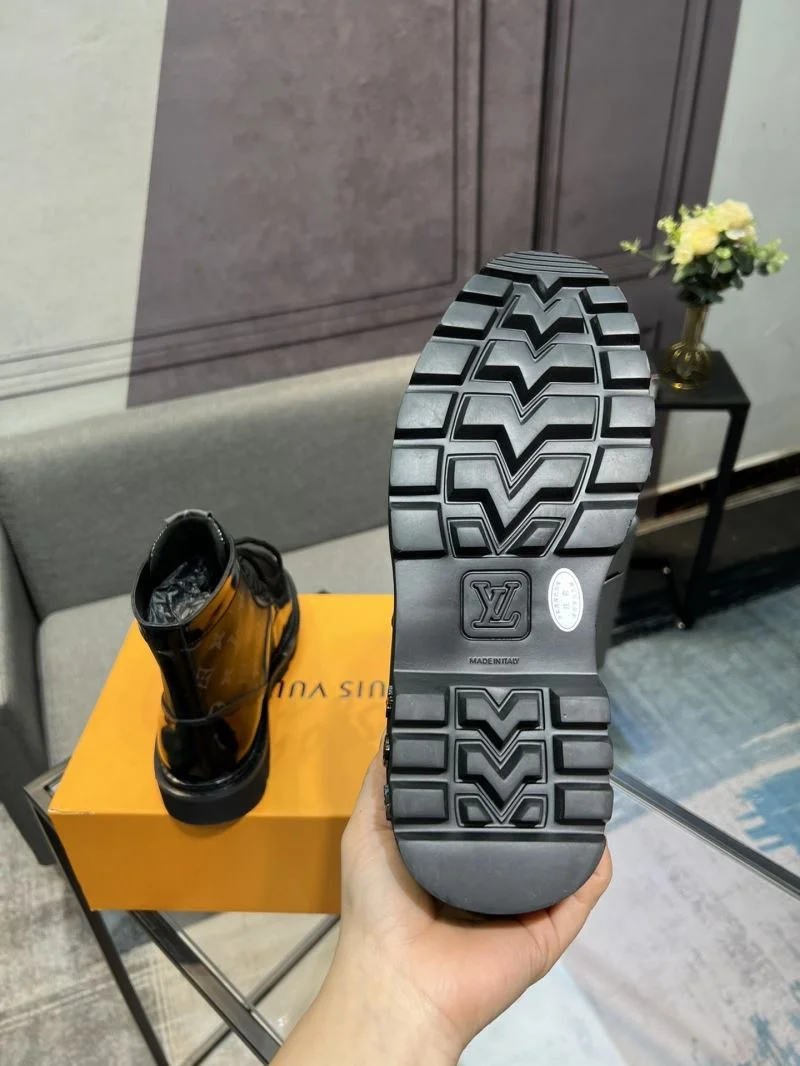 Premium Louis Vuitton Boots 30885