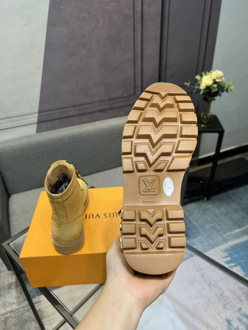 Premium Louis Vuitton Boots 30886