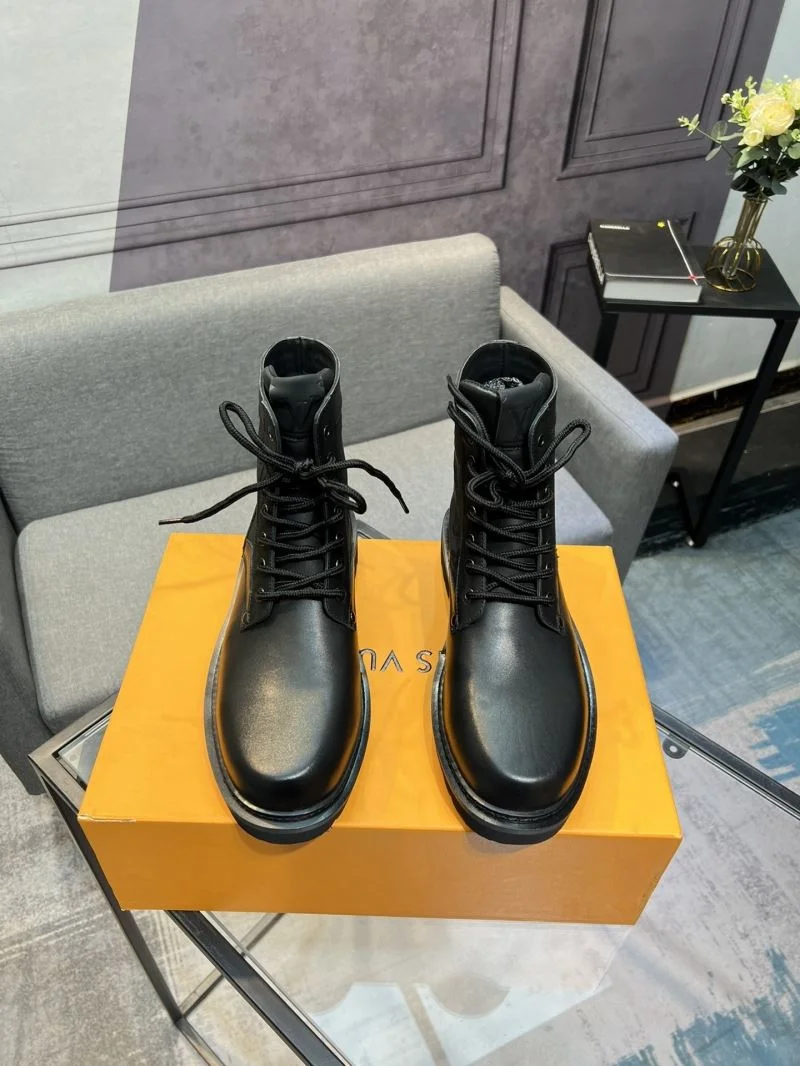 RelaxedFit Louis Vuitton Boots 30898