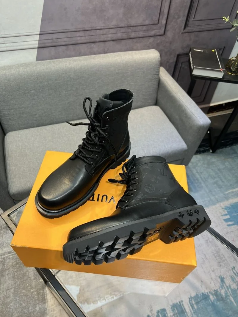 RelaxedFit Louis Vuitton Boots 30898