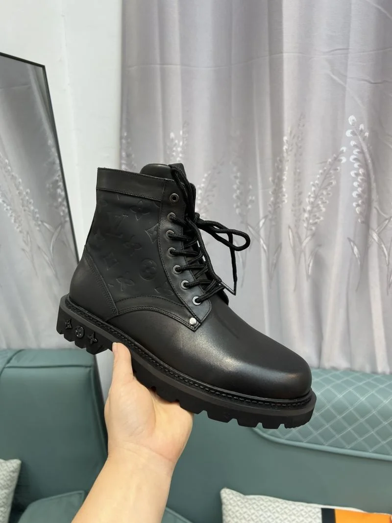 RelaxedFit Louis Vuitton Boots 30898