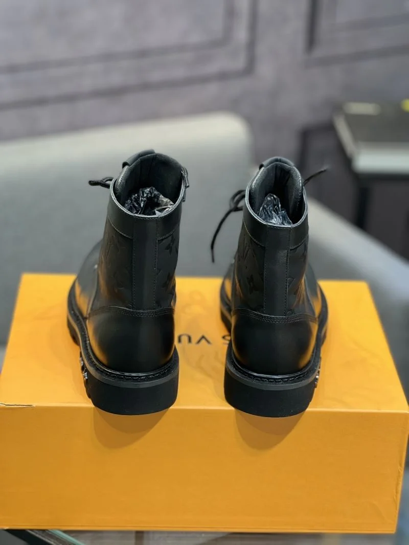 RelaxedFit Louis Vuitton Boots 30898