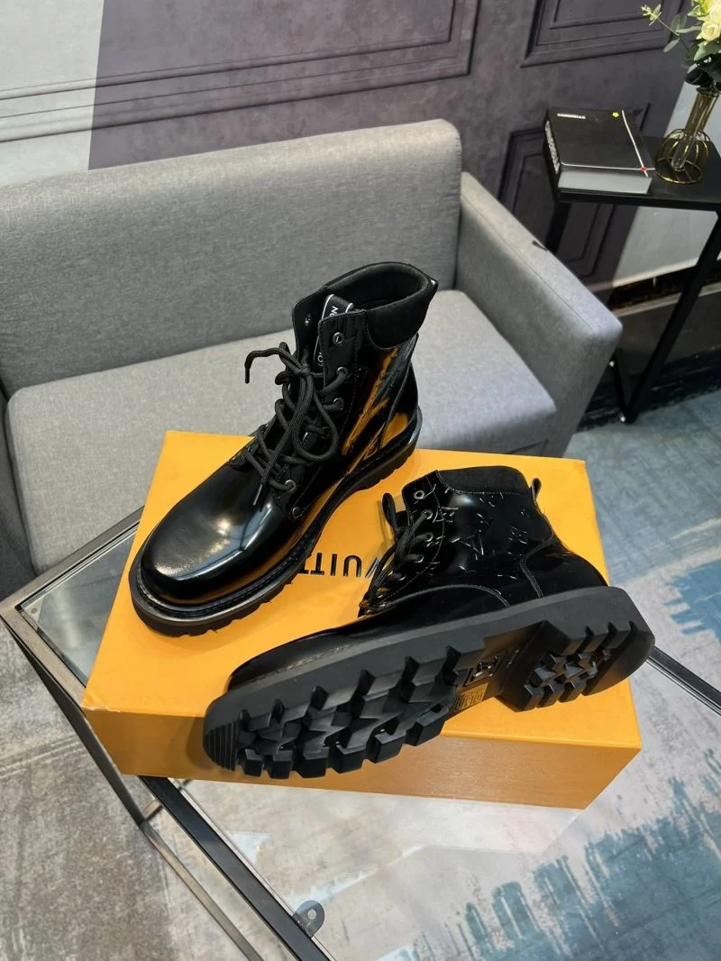 FashionForward Louis Vuitton Boots 30894