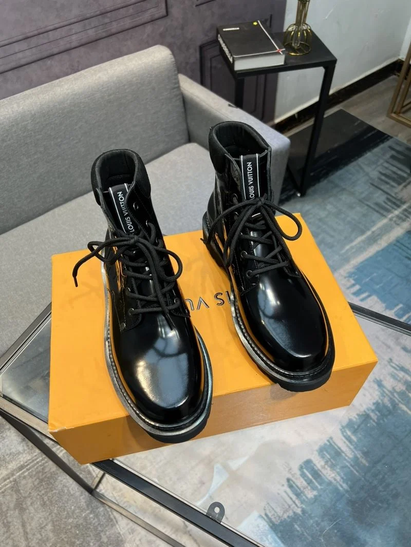 FashionForward Louis Vuitton Boots 30894