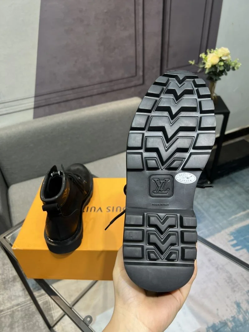 Louis Vuitton Boots OdorResistant 30871
