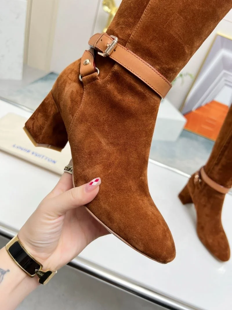 Louis Vuitton Boots Chic 32430