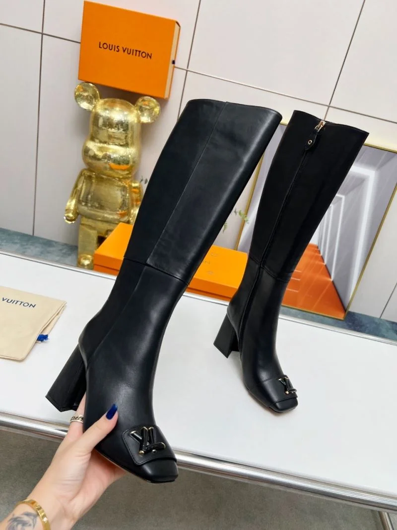 Louis Vuitton Boots Bold 32449