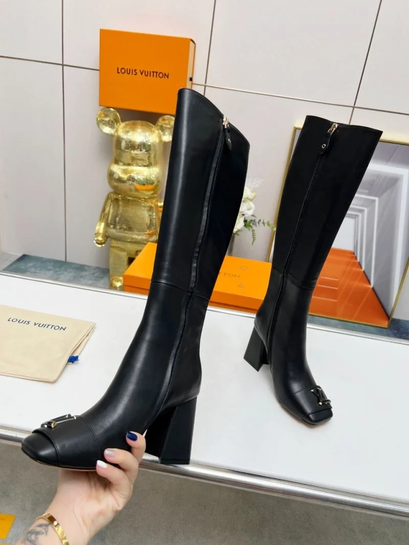 Louis Vuitton Boots Bold 32449
