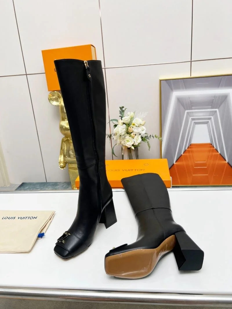 Louis Vuitton Boots Bold 32449