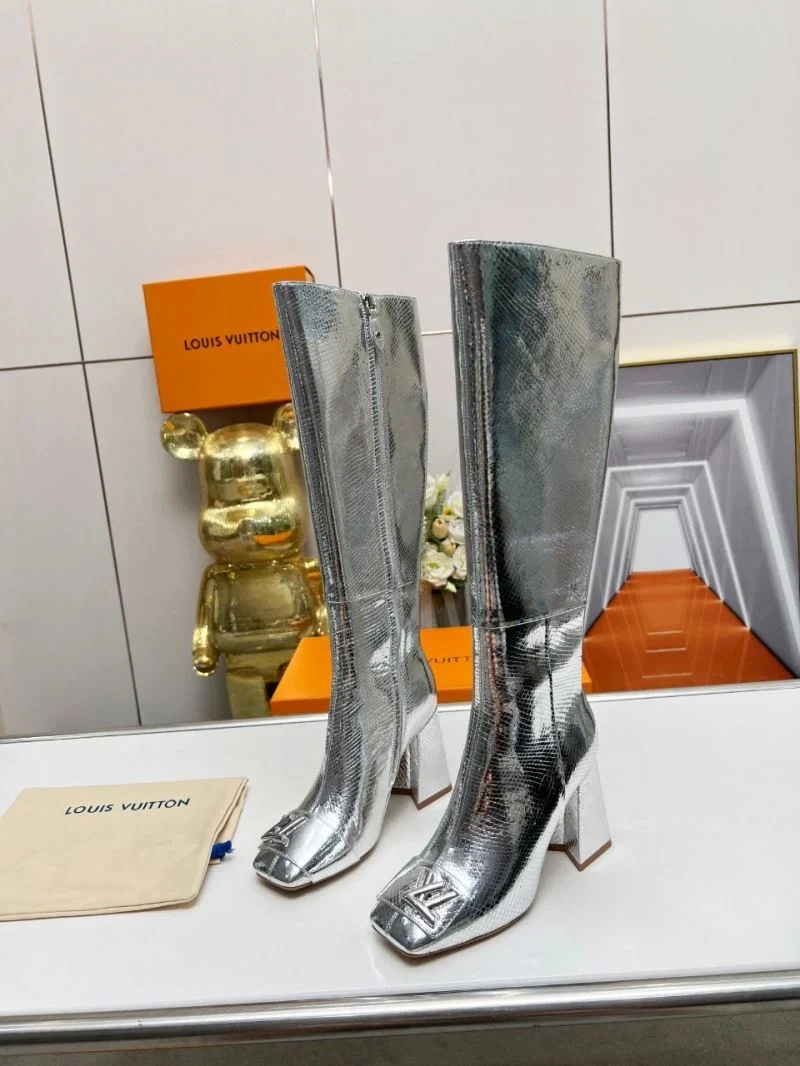 Practical Louis Vuitton Boots 32448