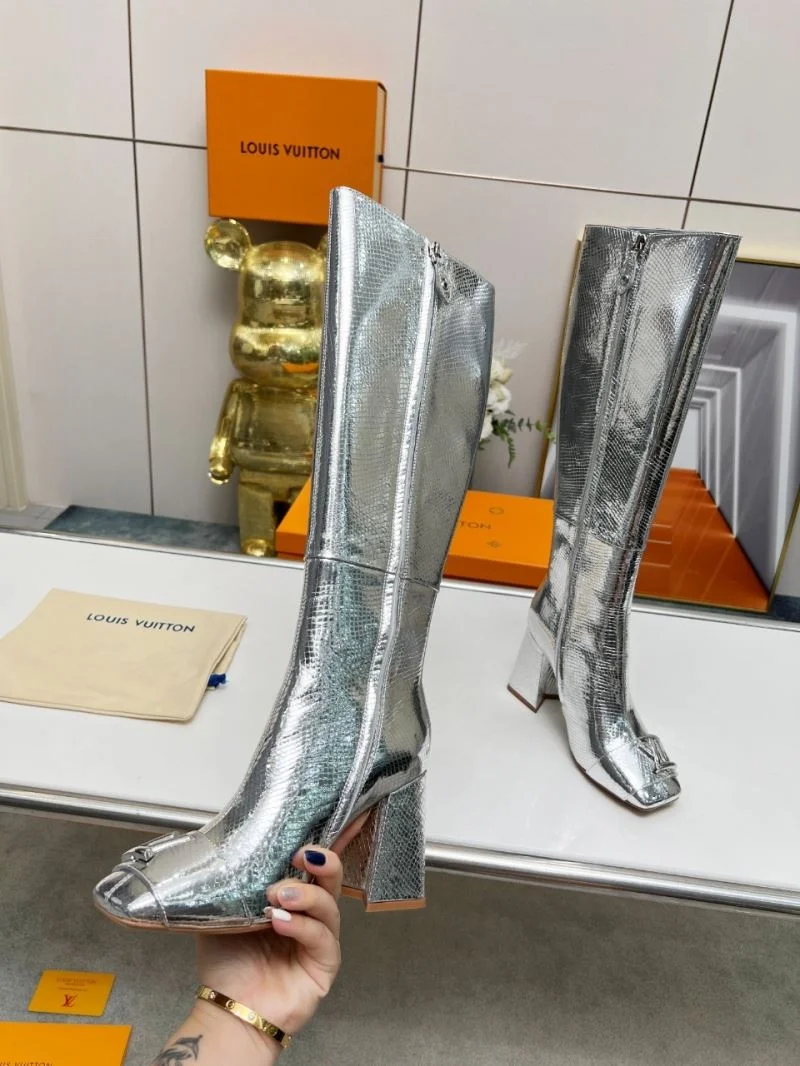 Practical Louis Vuitton Boots 32448