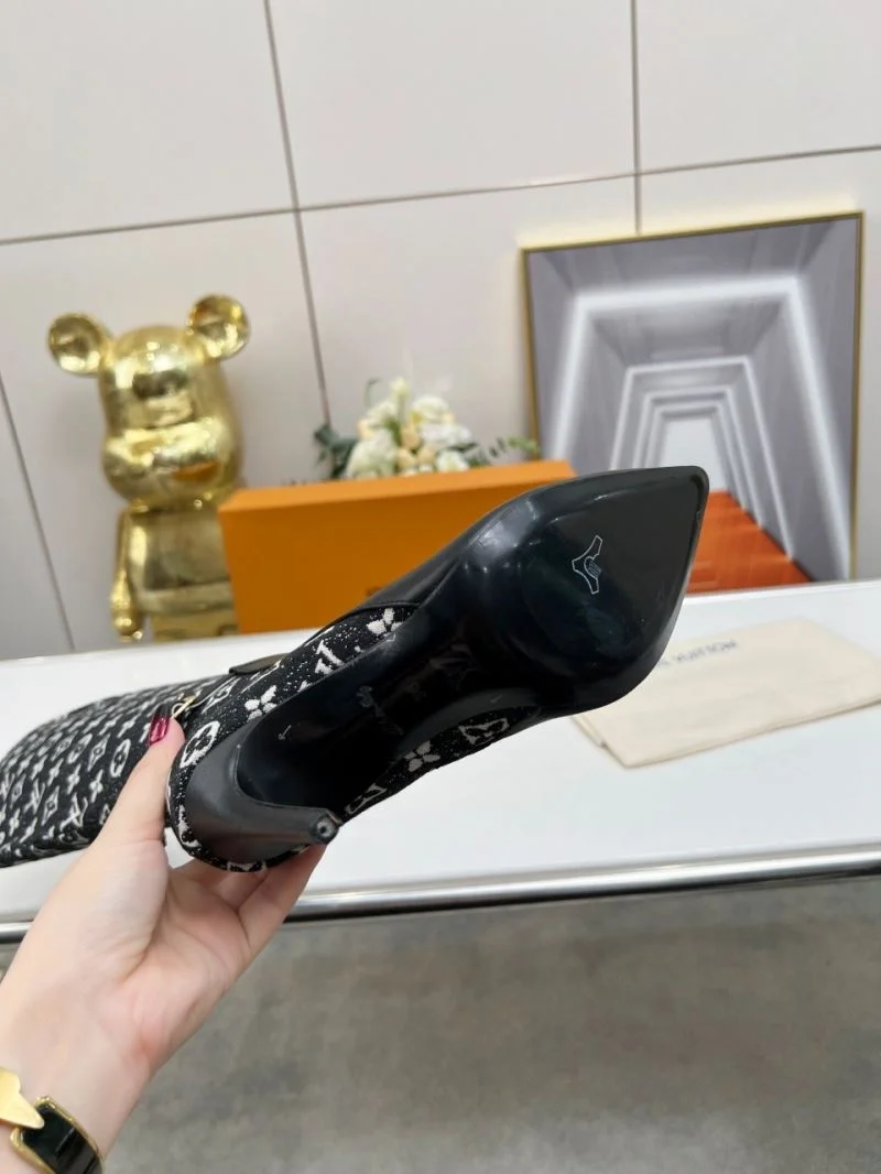 Louis Vuitton Boots Tailored 32420