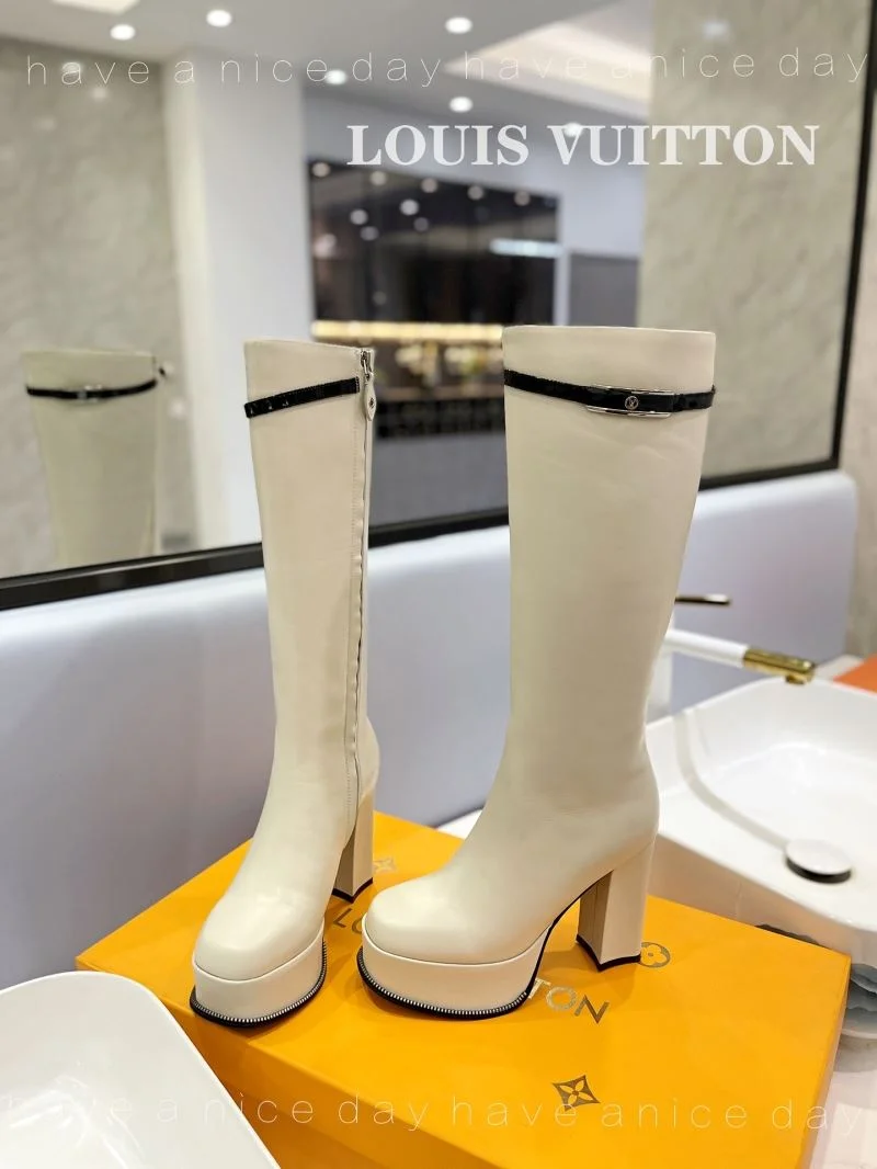 HighPerformance Louis Vuitton Boots 32415