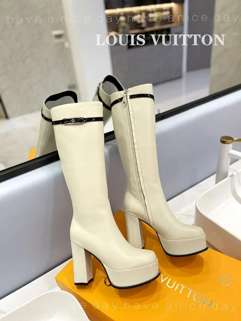 HighPerformance Louis Vuitton Boots 32415