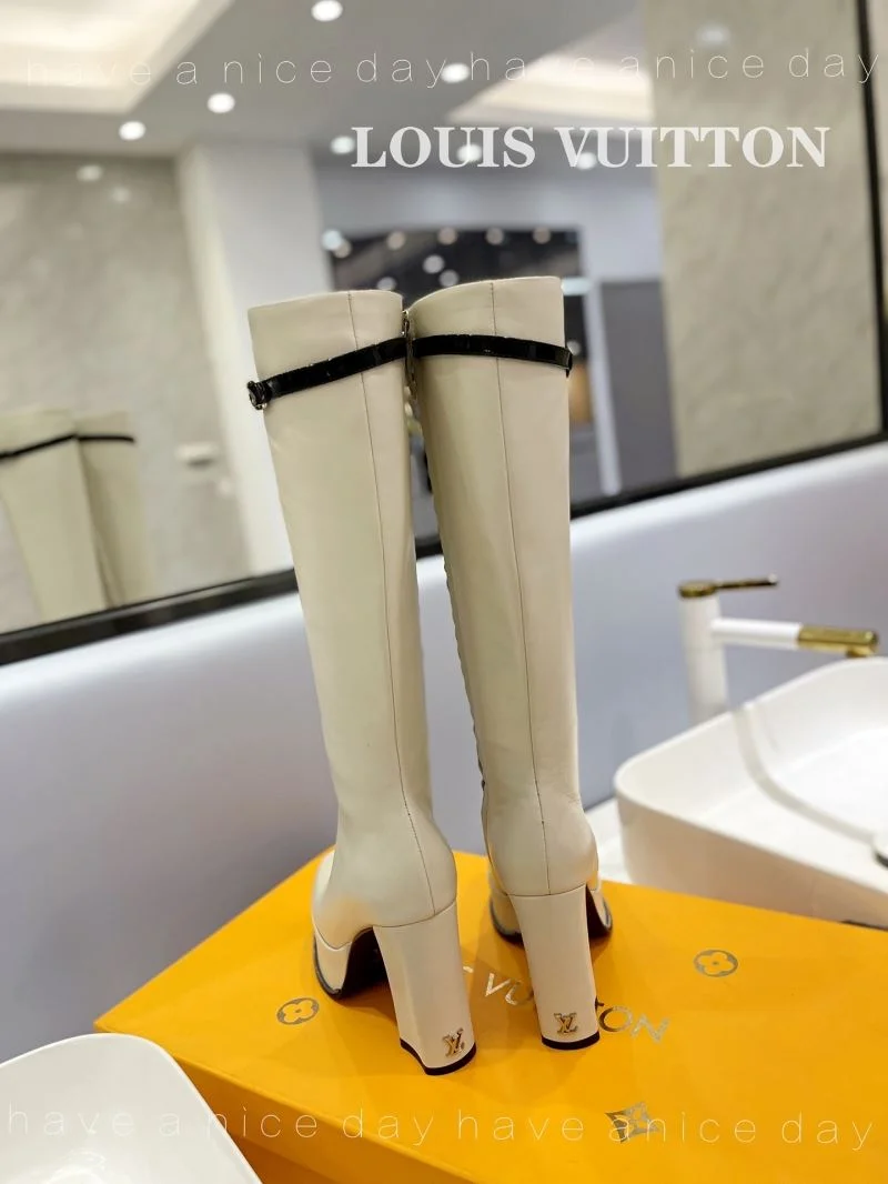 HighPerformance Louis Vuitton Boots 32415