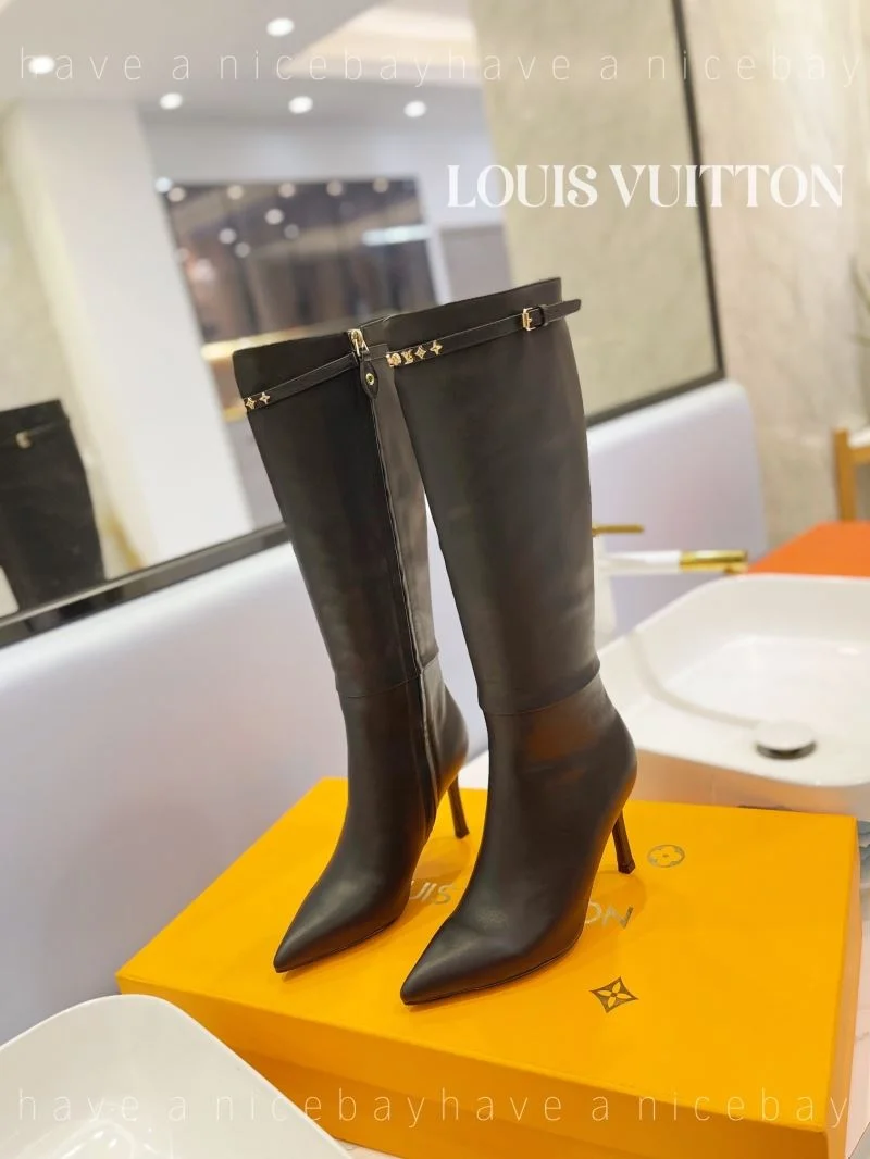 Louis Vuitton Boots Versatile 32419