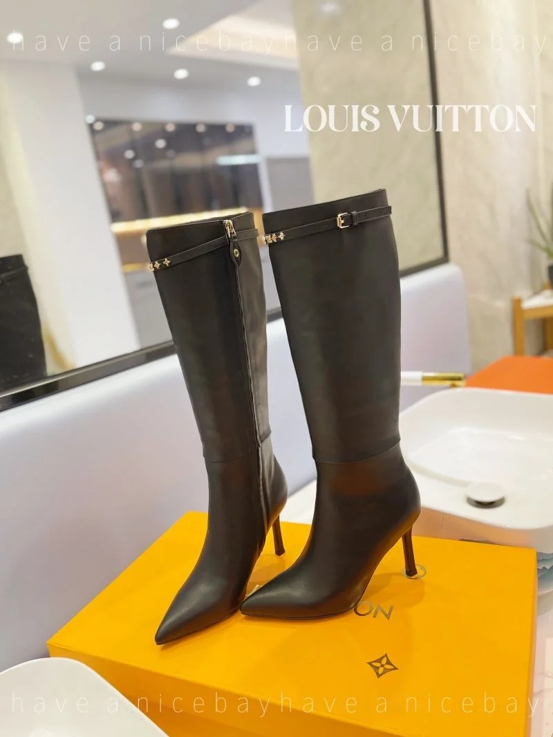 Louis Vuitton Boots Versatile 32419