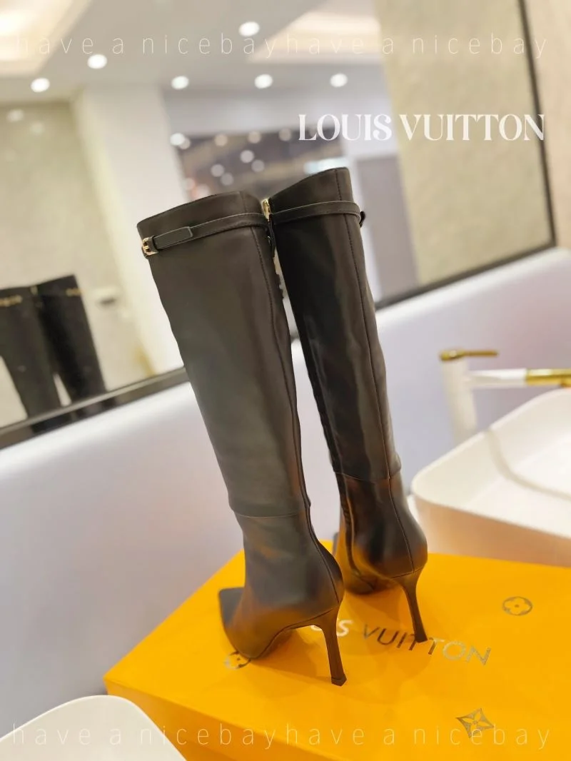 Louis Vuitton Boots Versatile 32419