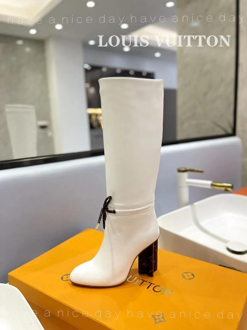 Bold Louis Vuitton Boots 32414