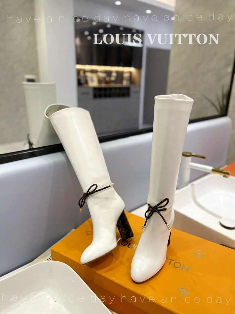 Bold Louis Vuitton Boots 32414
