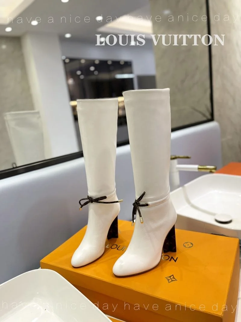 Bold Louis Vuitton Boots 32414