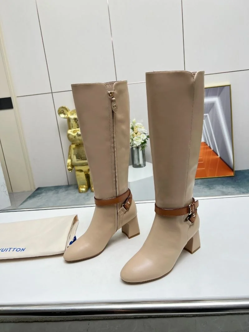 Sporty Louis Vuitton Boots 32409