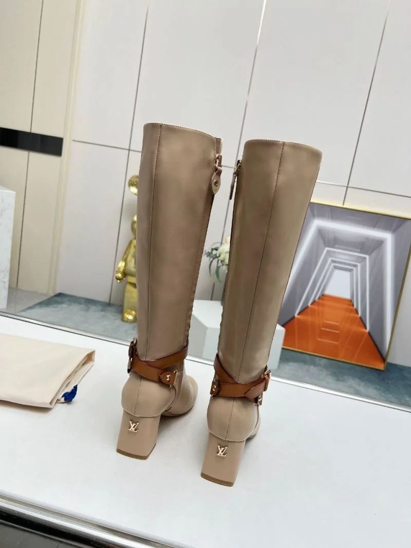 Sporty Louis Vuitton Boots 32409