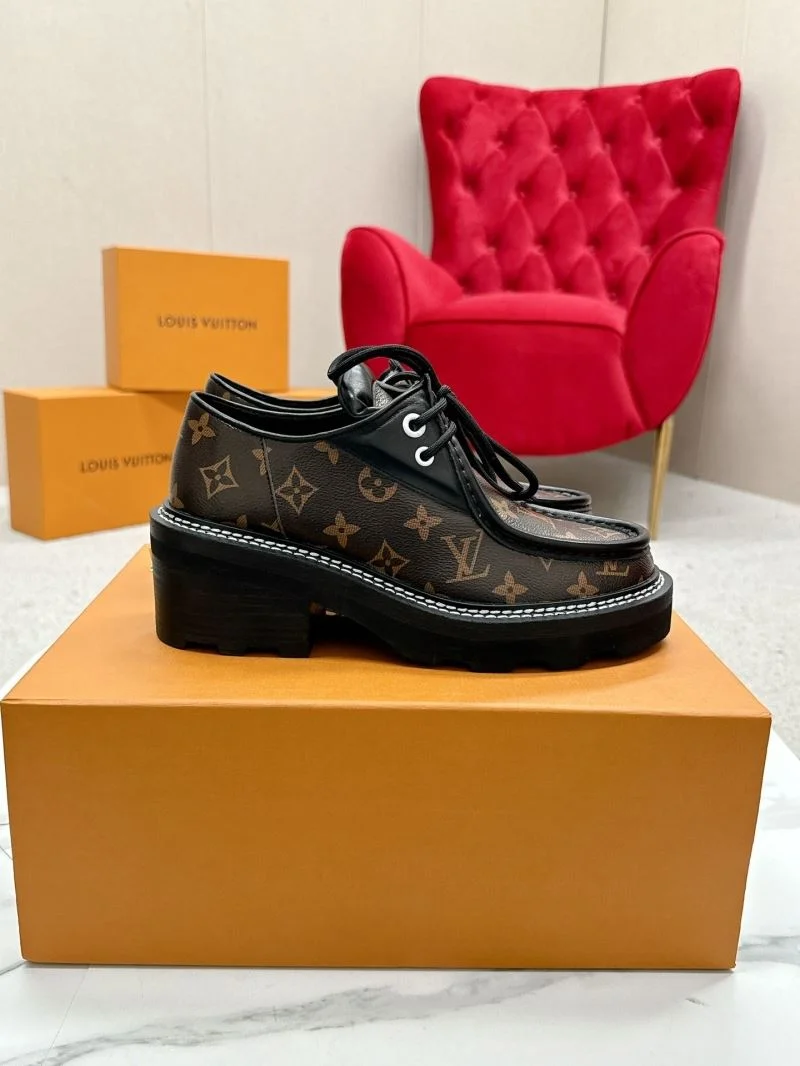 Louis Vuitton Boots Classic 33343