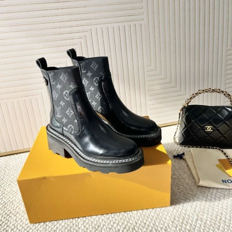 Louis Vuitton Boots WaterResistant 33336