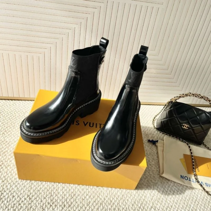 Louis Vuitton Boots WaterResistant 33336