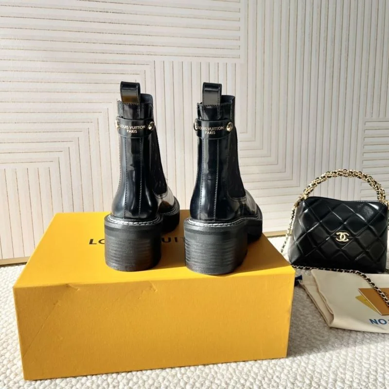 Louis Vuitton Boots WaterResistant 33336