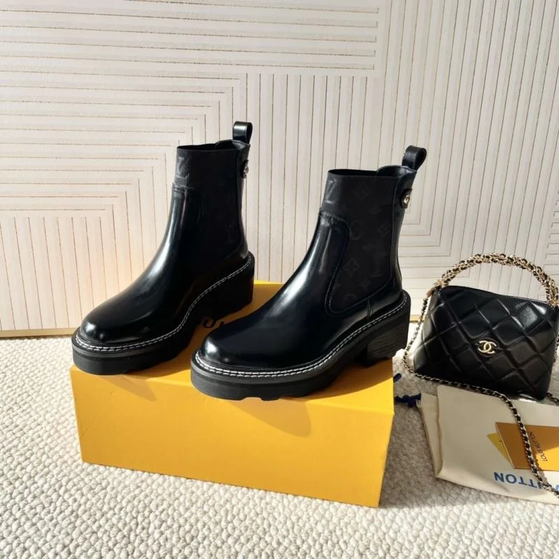Louis Vuitton Boots WaterResistant 33336