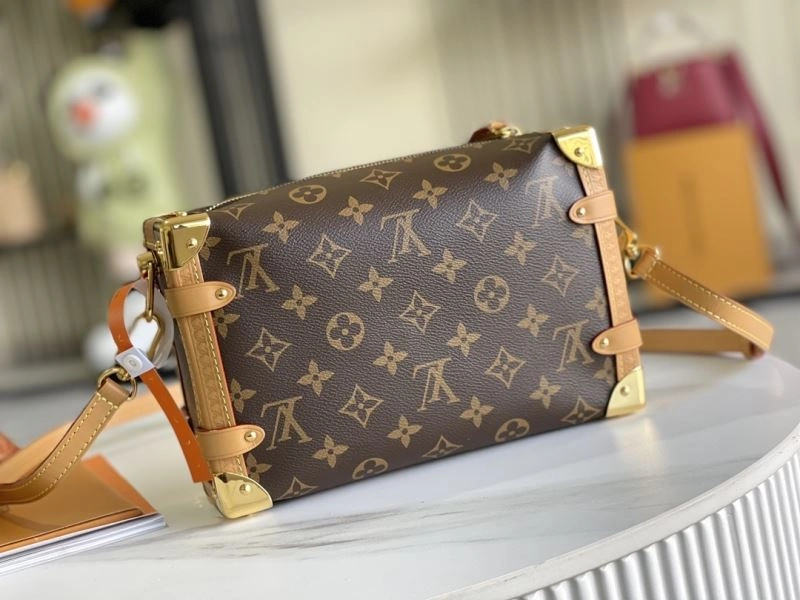 Stretchable Louis Vuitton Box Bags 94414
