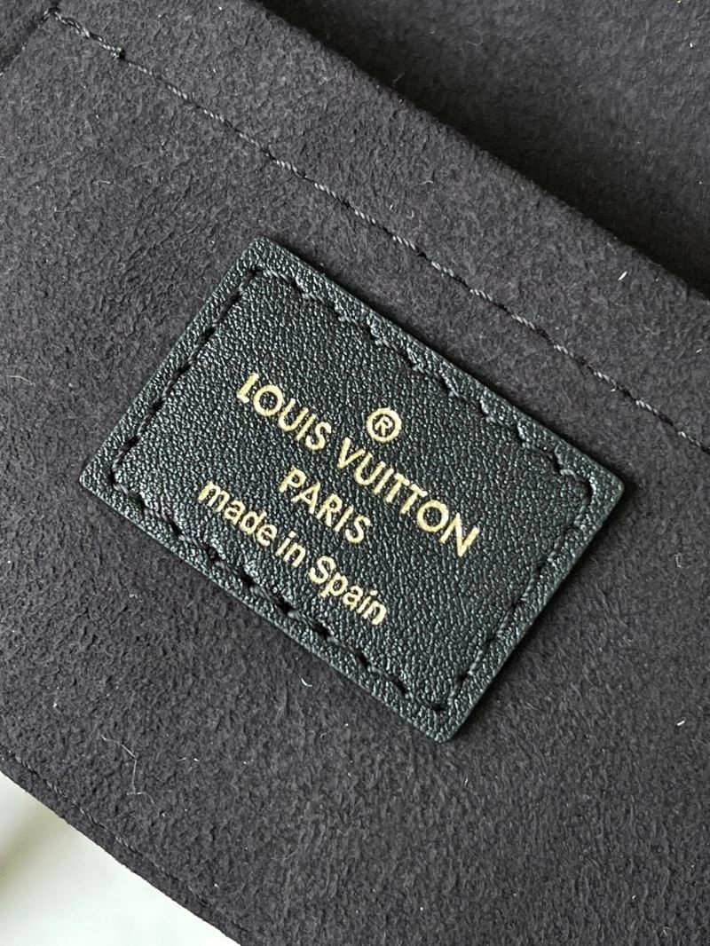 Louis Vuitton Box Bags Minimalist 93659