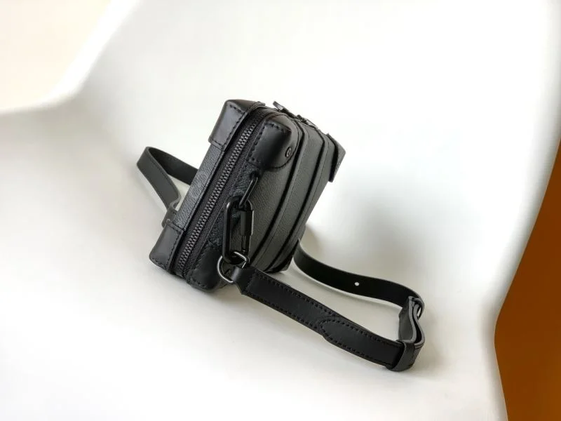 Stretchable Louis Vuitton Box Bags 43070