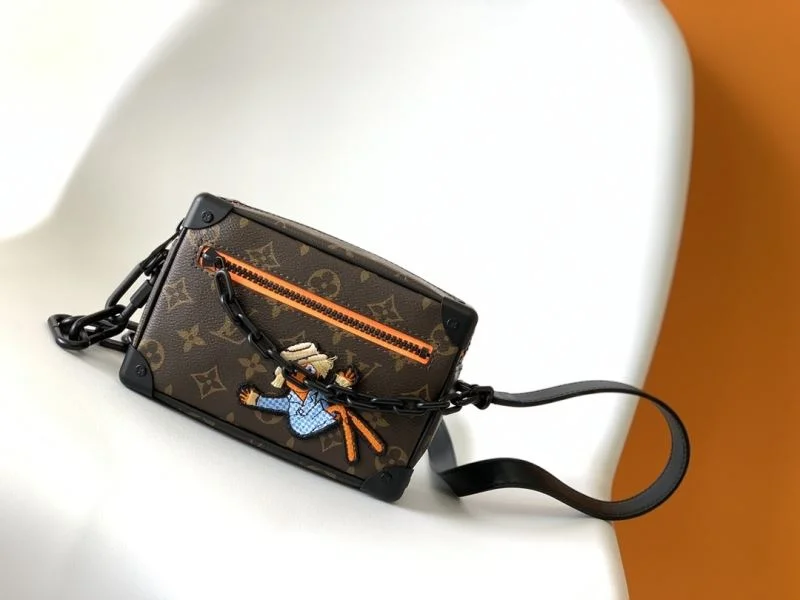 Tailored Louis Vuitton Box Bags 43121