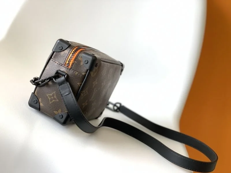 Tailored Louis Vuitton Box Bags 43121
