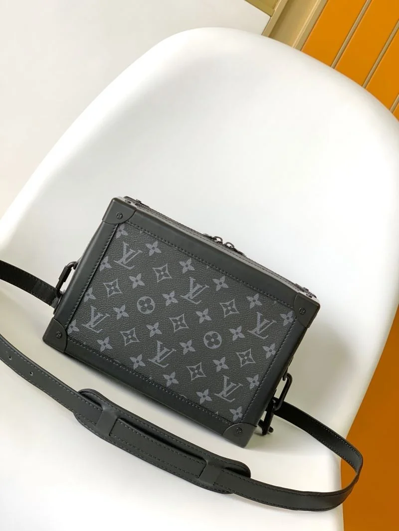 Breathable Louis Vuitton Box Bags 43044