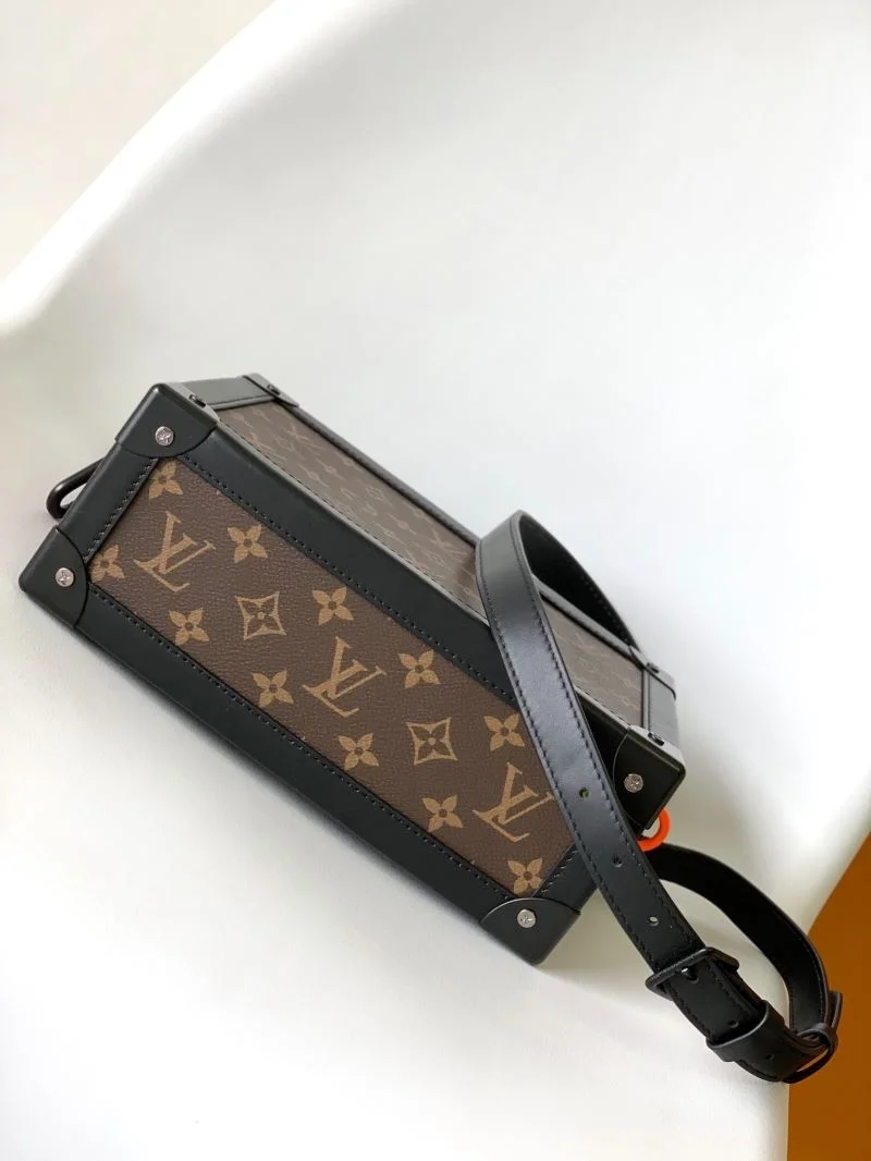 Flexible Louis Vuitton Box Bags 43050