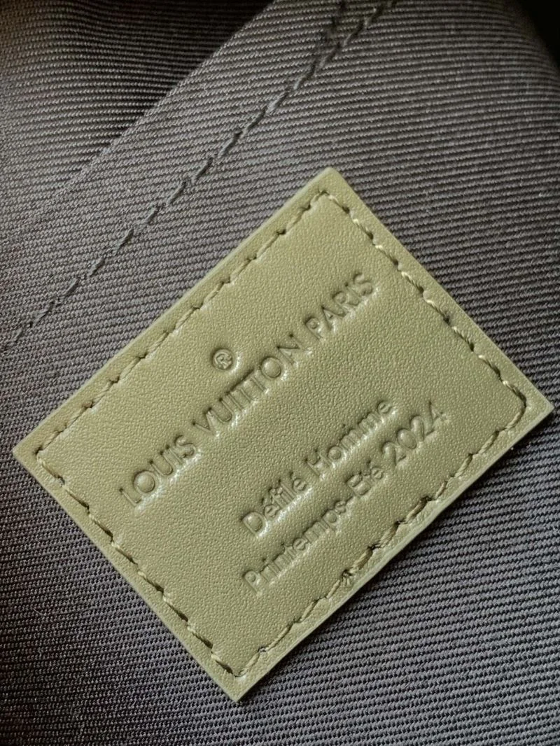Louis Vuitton Box Bags Effortless 43053
