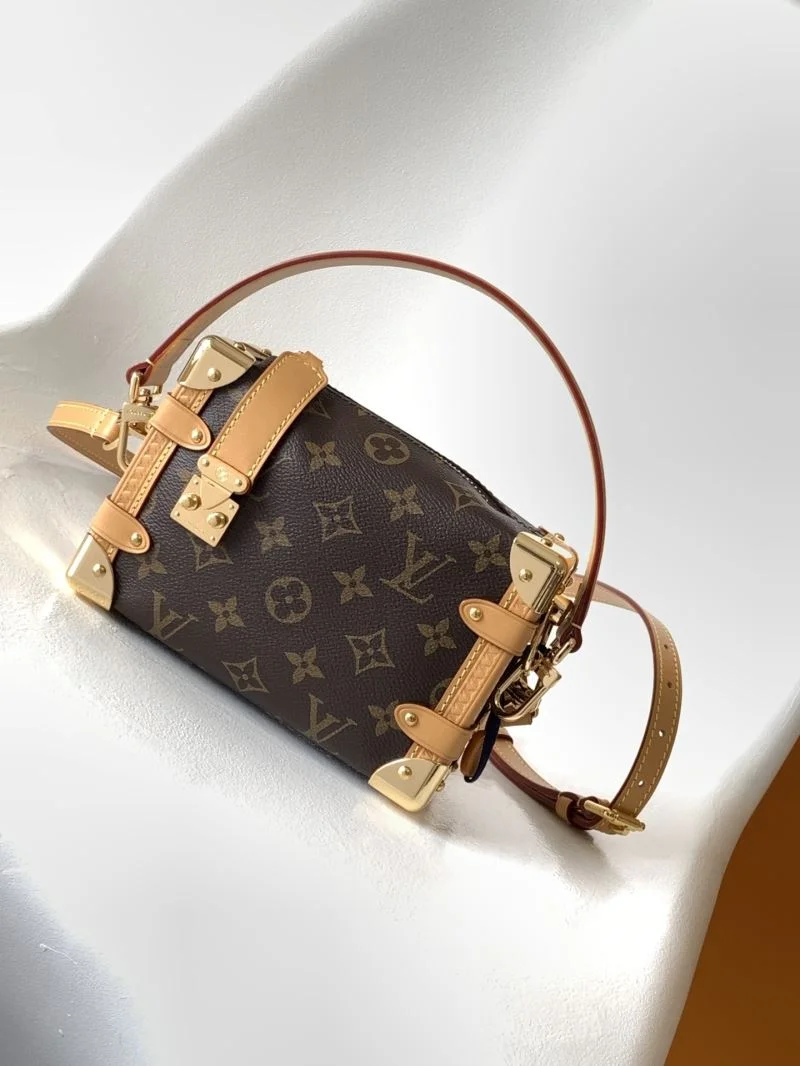 Lightweight Louis Vuitton Box Bags 43038